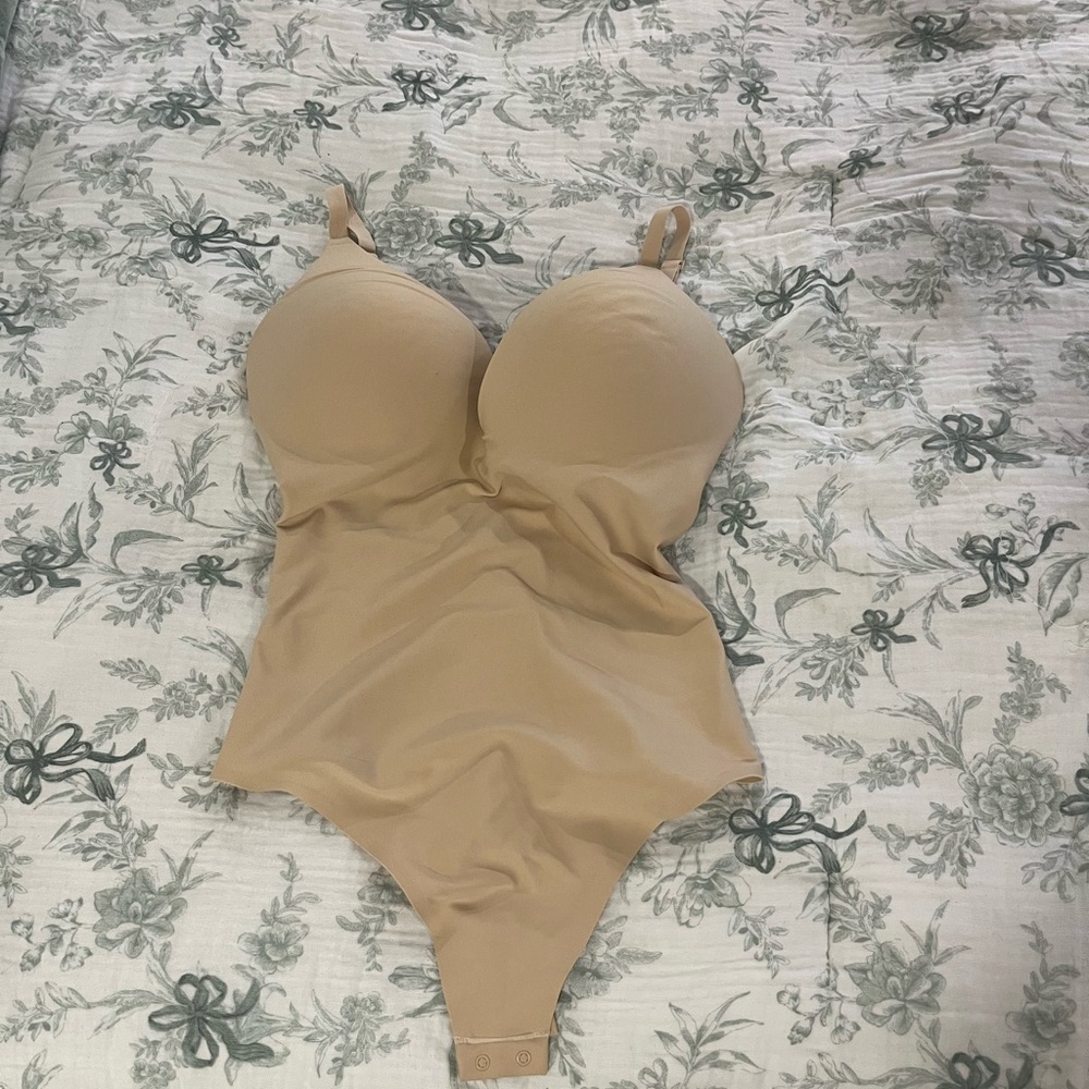 SKIMS Nude Shapewear Bodysuit